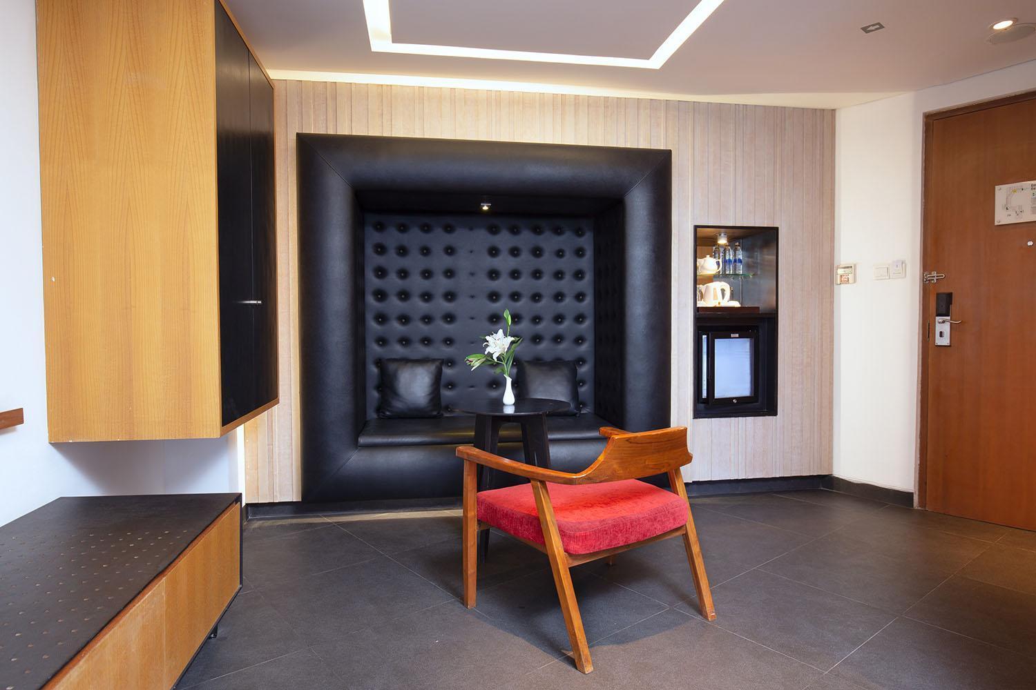 The 1O1 Bali Fontana Seminyak Hotel Legian  Exterior photo