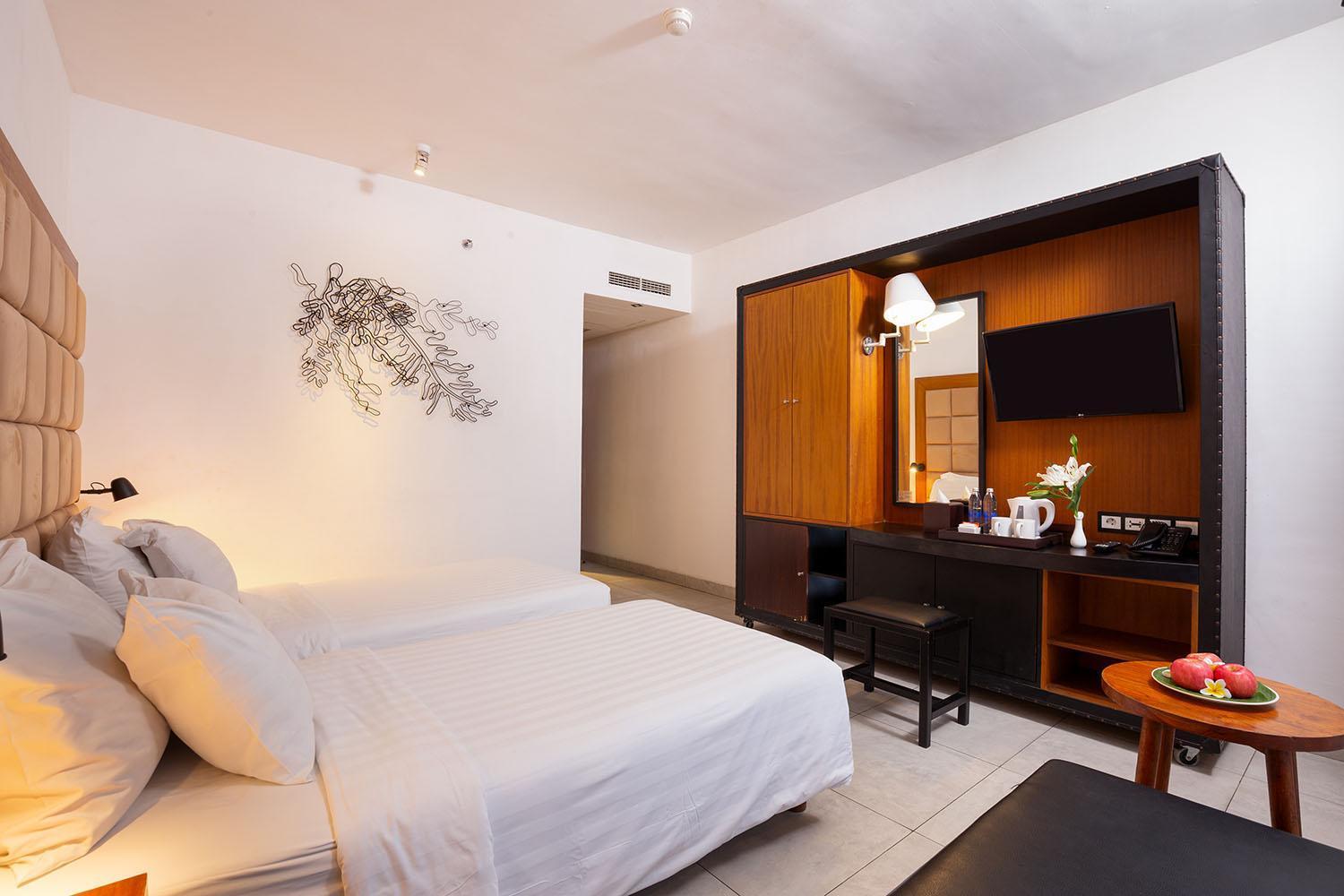 The 1O1 Bali Fontana Seminyak Hotel Legian  Exterior photo