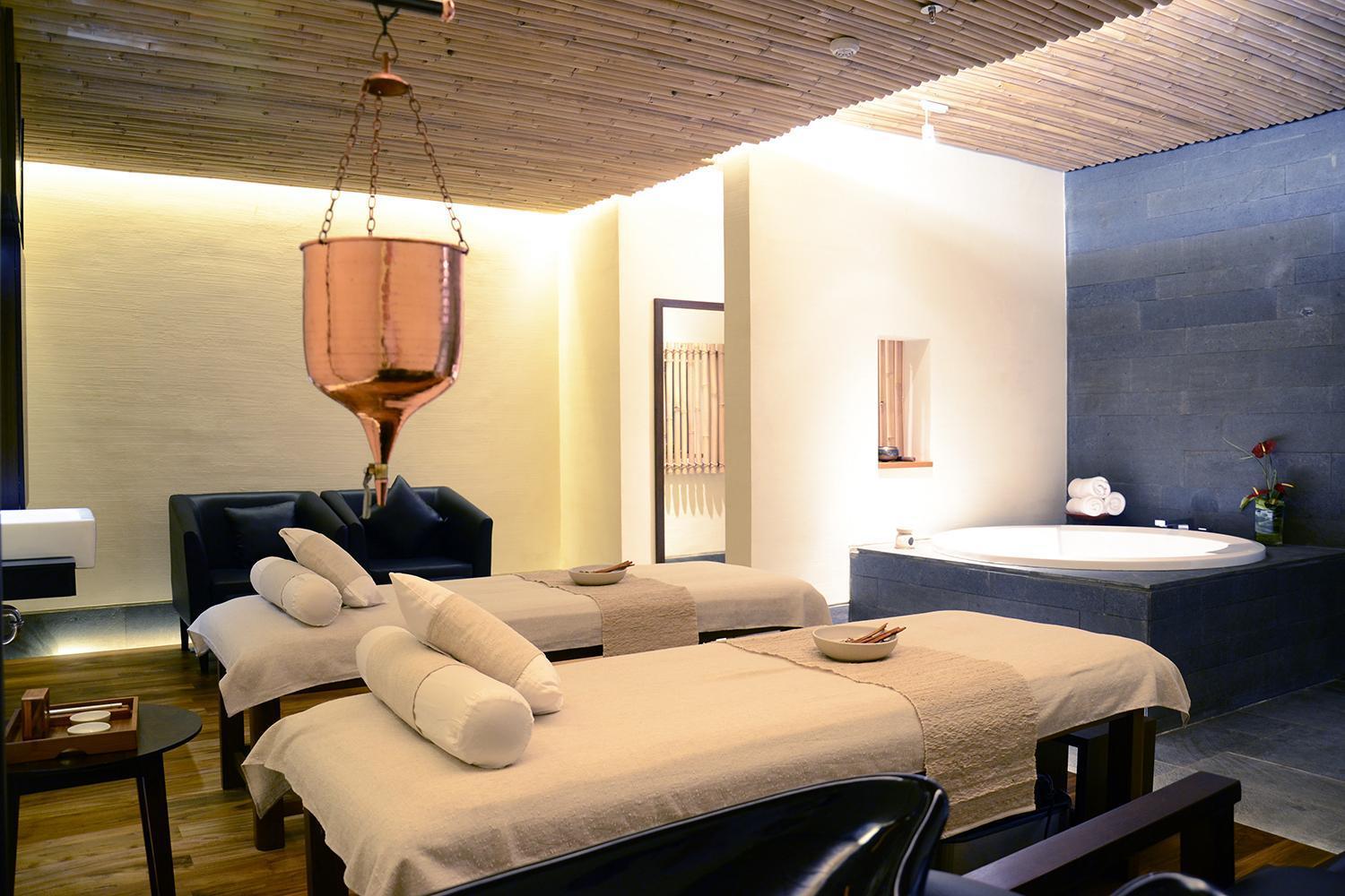 The 1O1 Bali Fontana Seminyak Hotel Legian  Exterior photo